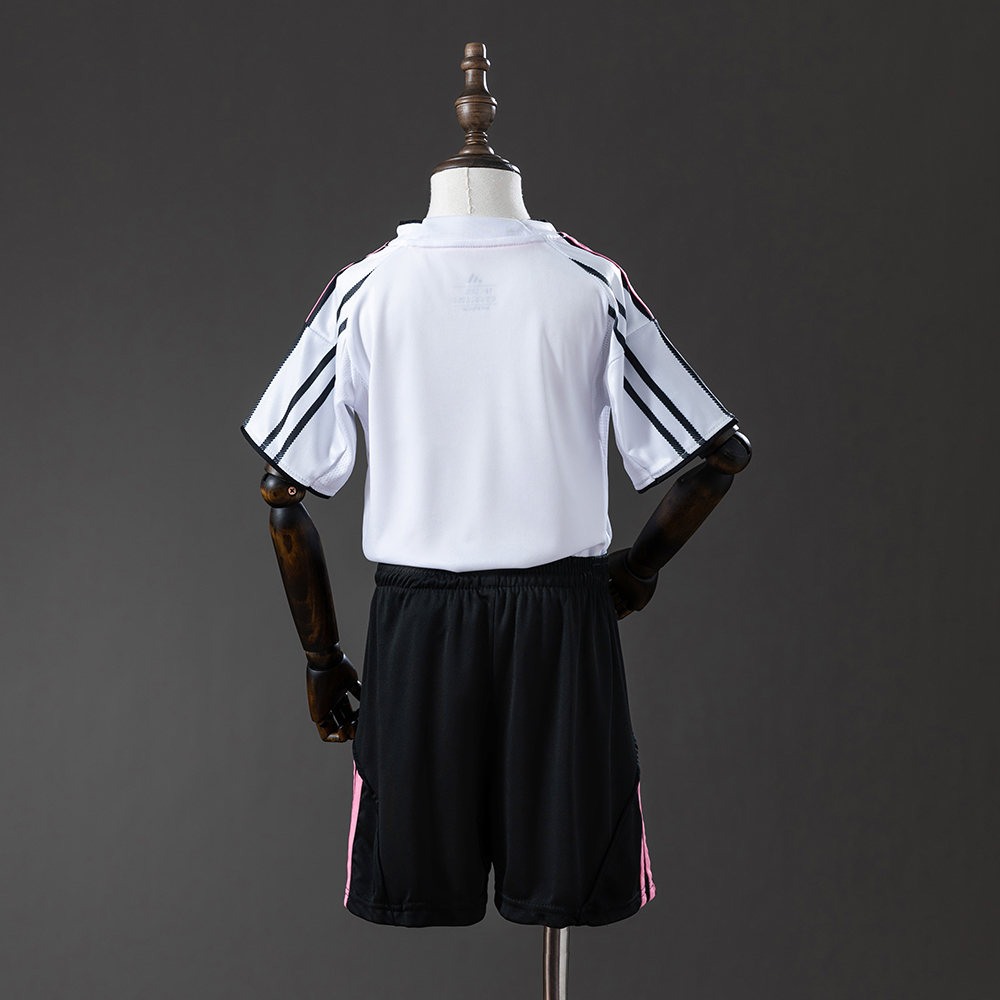 Juventus 25/26 Home Full Kids Kit Jersey Foto 2