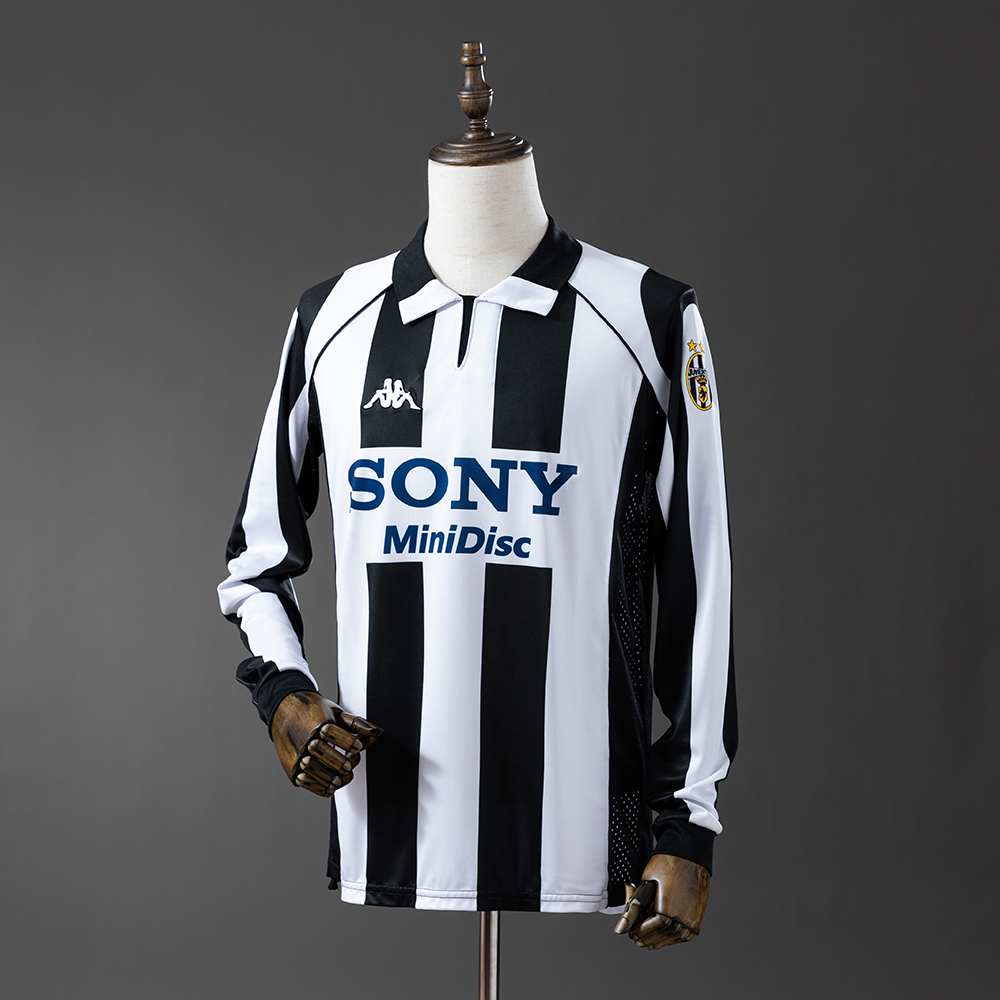 Juventus 97/98 Home Long Sleeve Retro Jersey