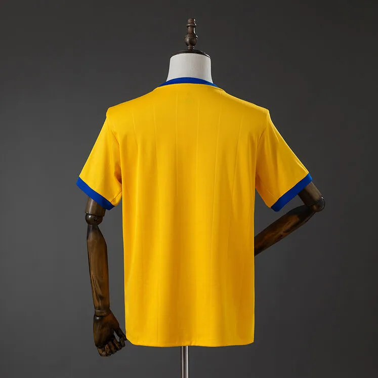 Juventus 17/18 Away Retro Jersey Foto 2