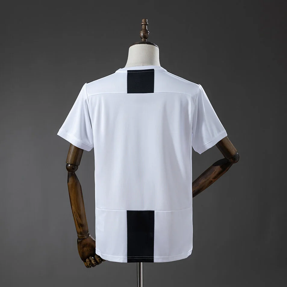 Juventus 18/19 Home Retro Jersey Foto 2