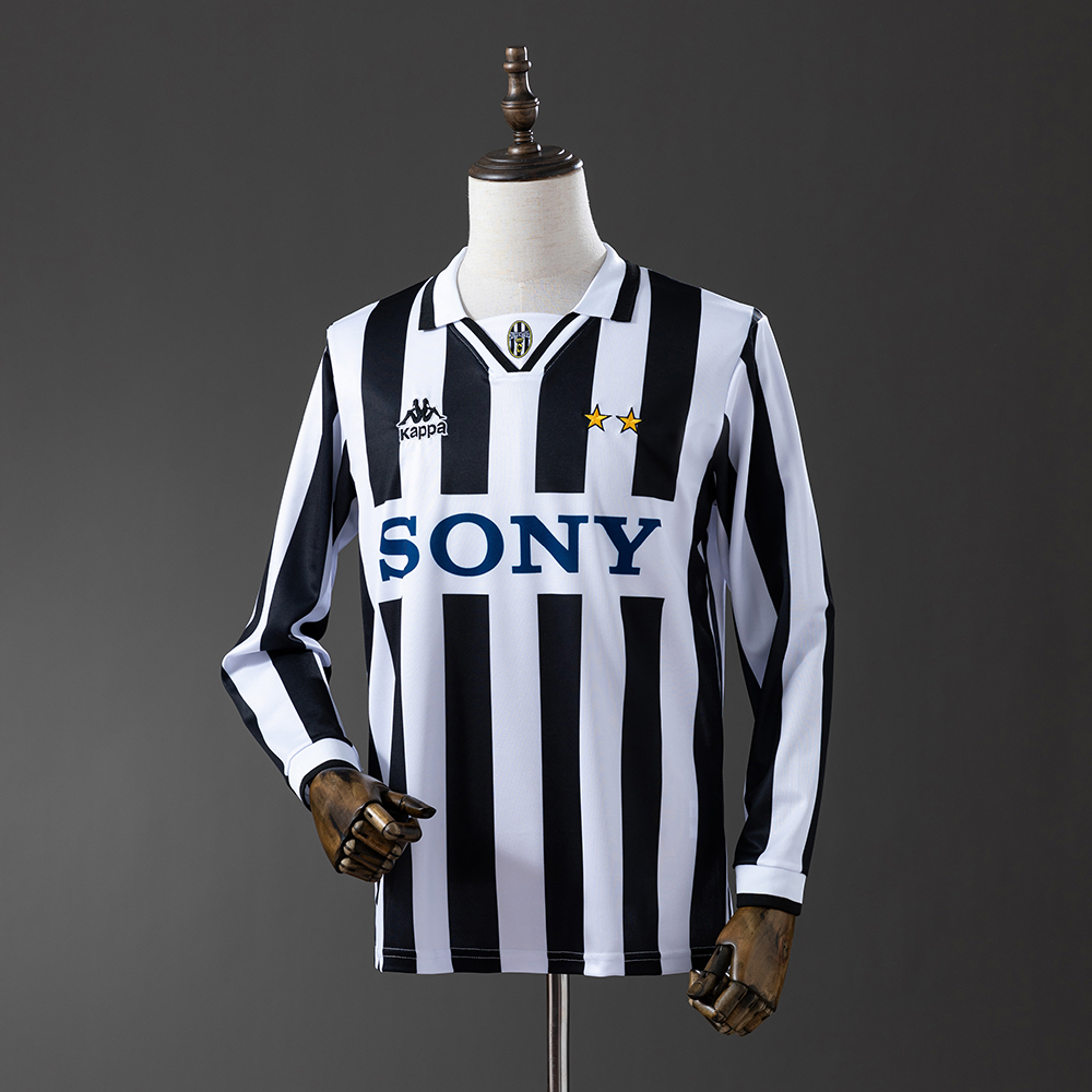 Juventus 95/97 Home Long Sleeve Retro Jersey