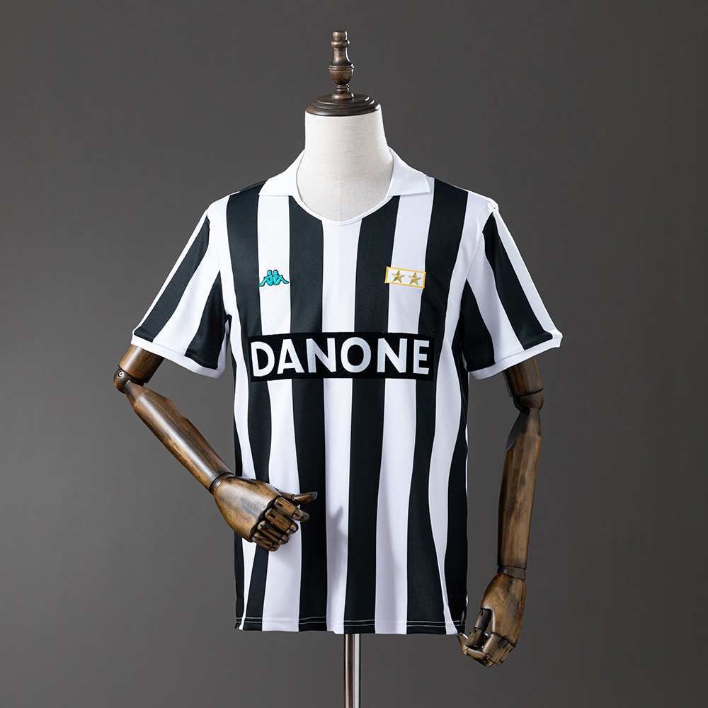 Juventus 92/94 Home Retro Jersey