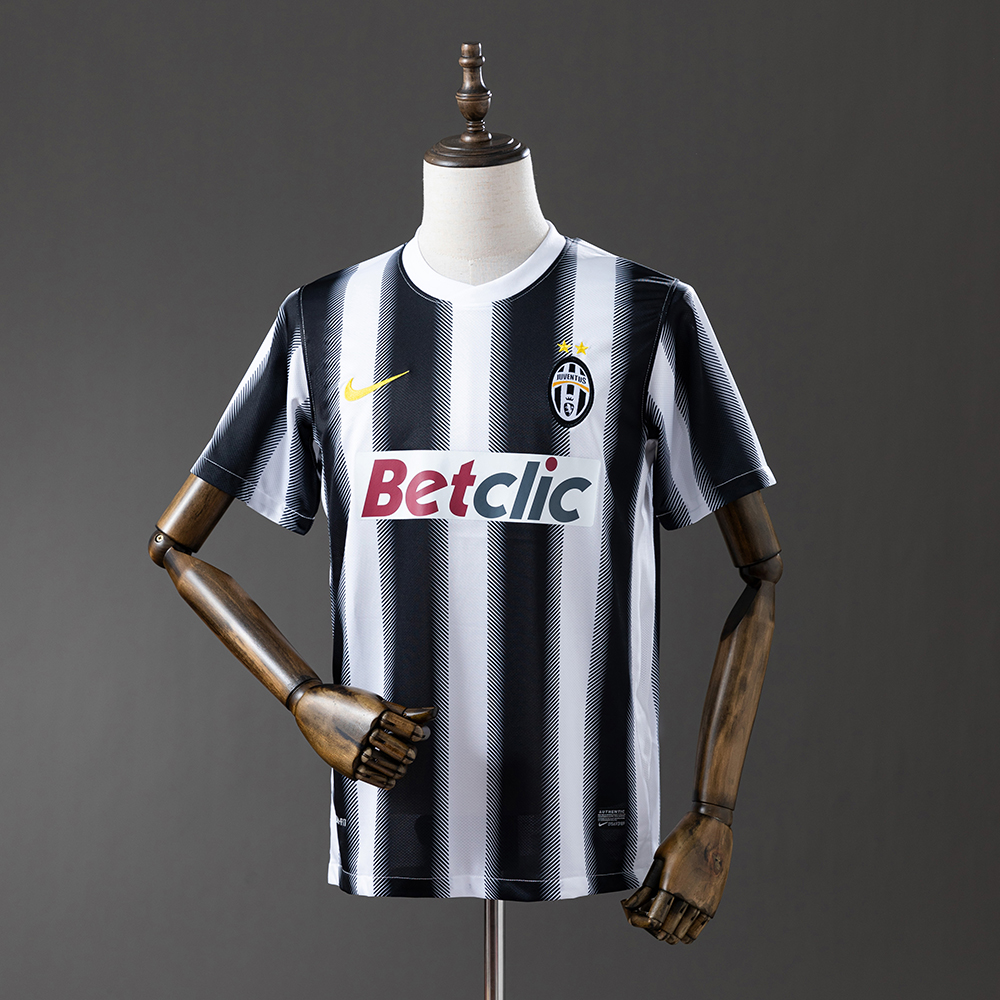 Juventus 11/12 Home Retro Jersey