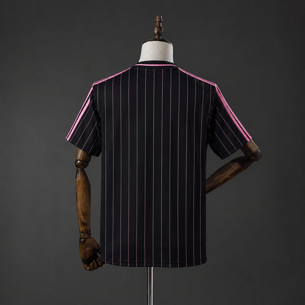 Juventus 26/27 Originals Terrace Icons Jersey Foto 2