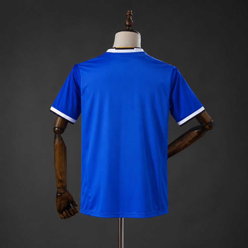 Juventus 16/17 Away Retro Jersey Foto 2