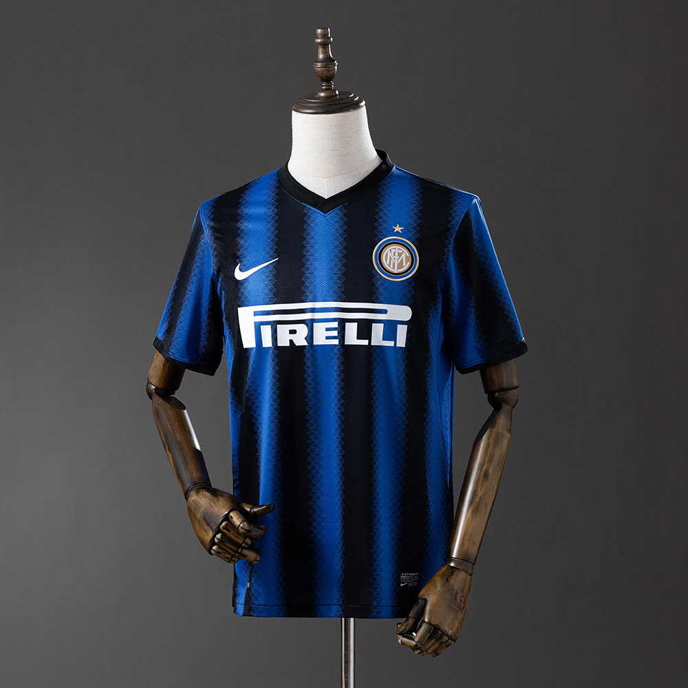 Inter Milan 10/11 Home Retro Jersey