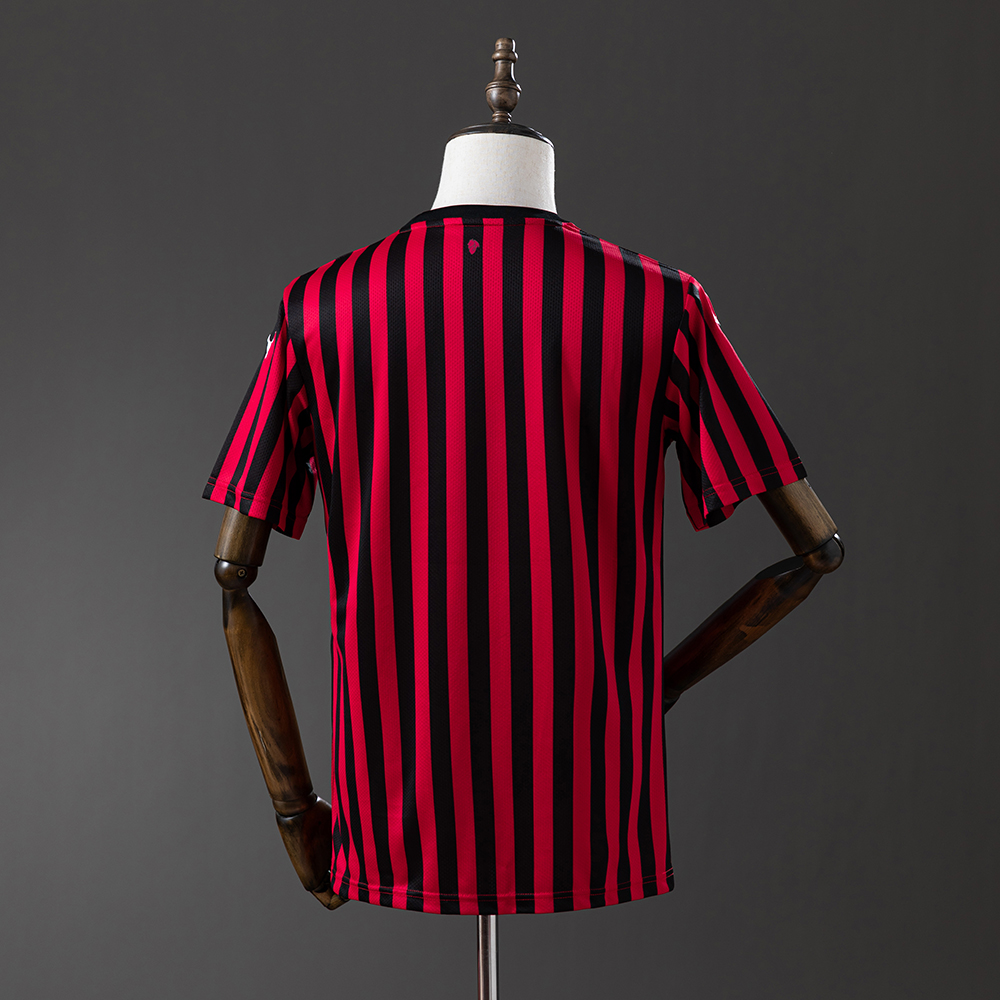 AC Milan 19/20 Home Retro Jersey Foto 2