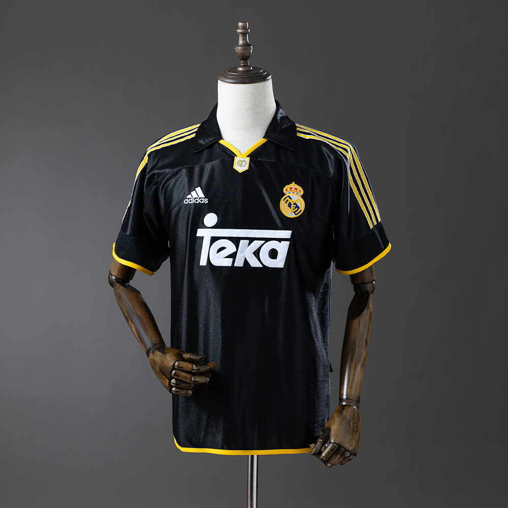 Real Madrid 99/01 Away Retro Jersey