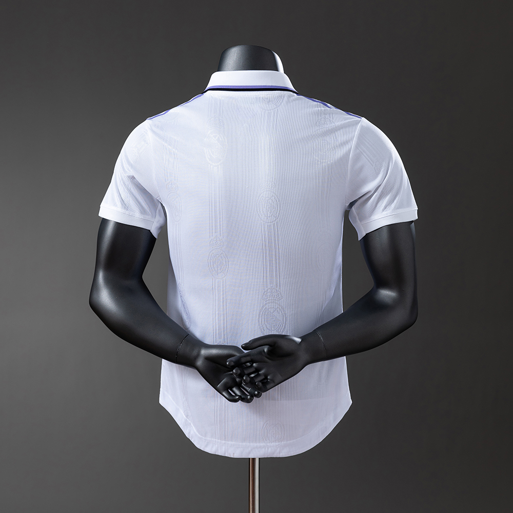 Real Madrid 22/23 Home MATCH Player Version Jersey Foto 2