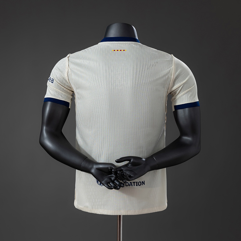 Barcelona 26/27 Fourth Player Version Jersey Foto 2
