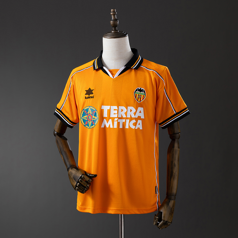 Valencia 99/00 Away Retro Jersey