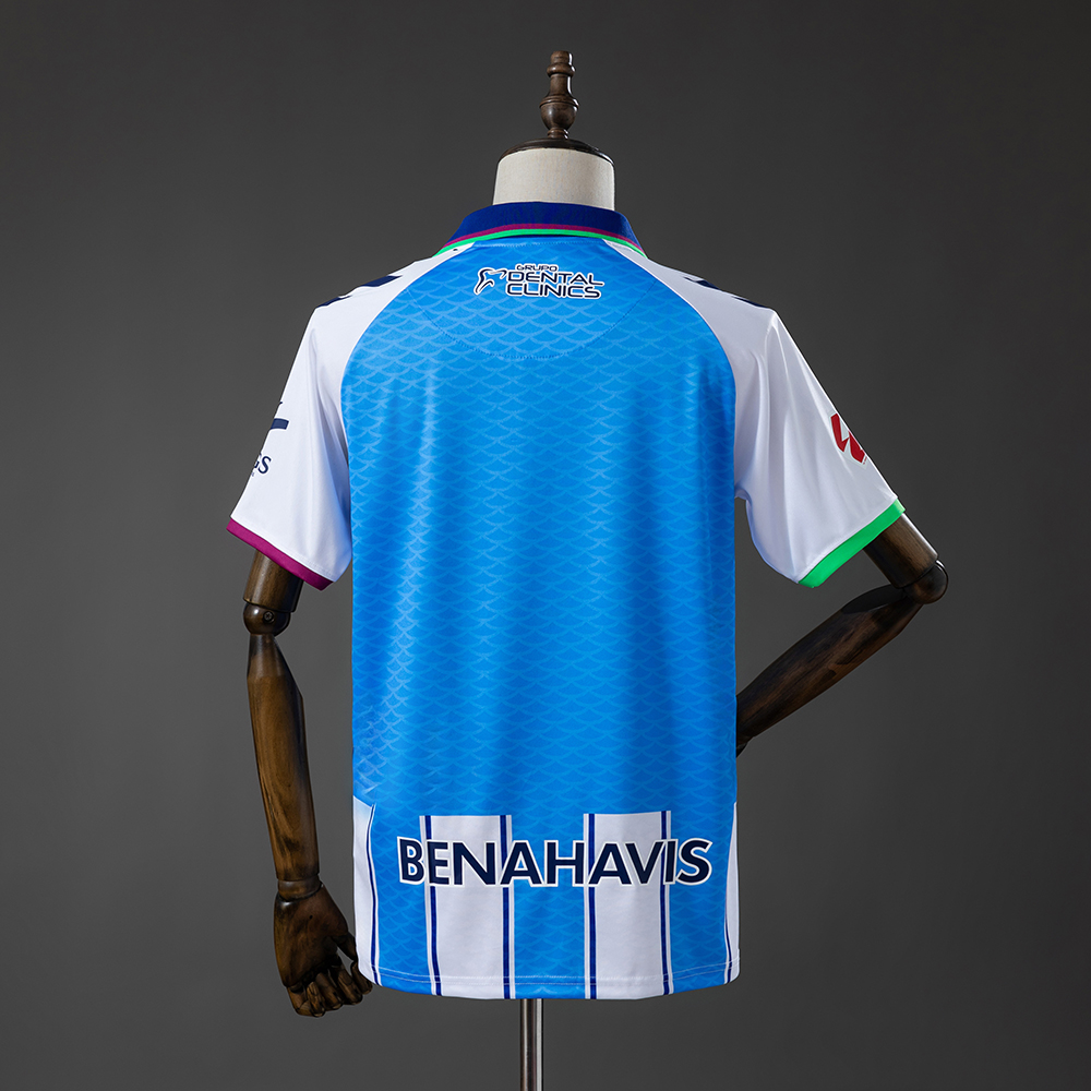 Malaga 26/27 Home Jersey Foto 2