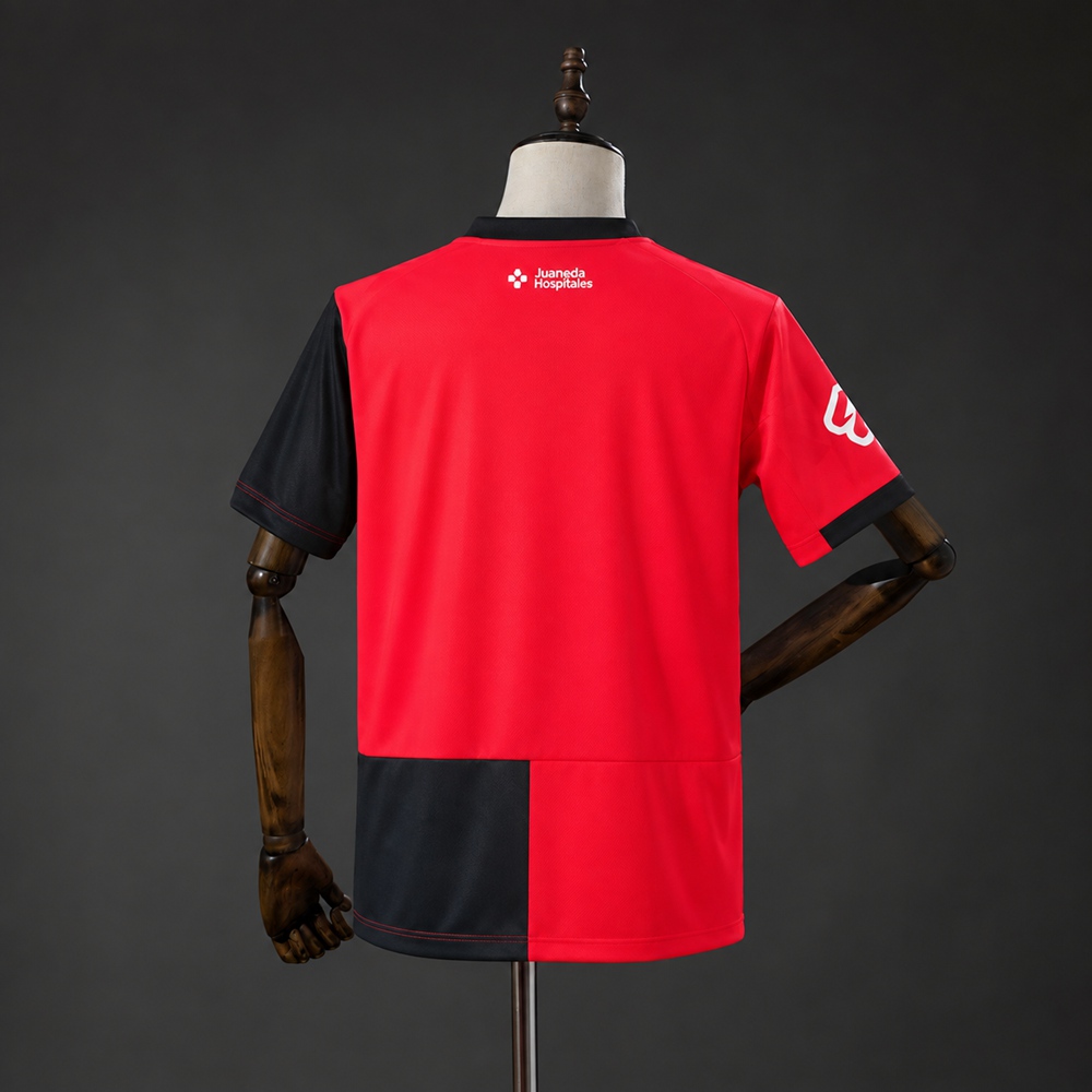 RCD Mallorca 26/27 Home Jersey Foto 2