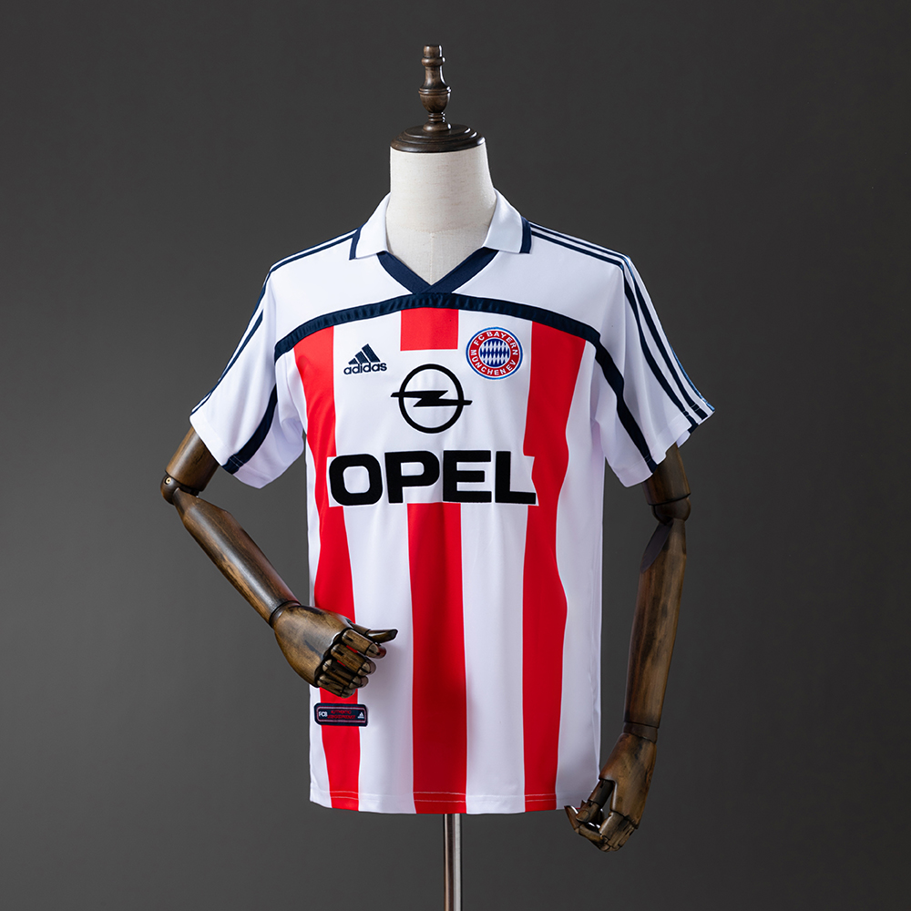 Bayern Munich 00/02 Away Retro Jersey