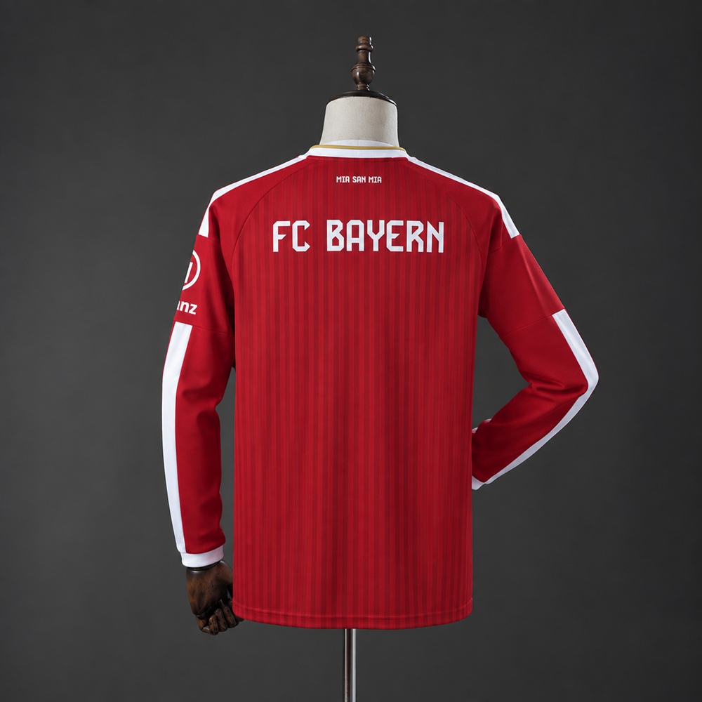 Bayern Munich 26/27 Home Long Sleeve Jersey Foto 2
