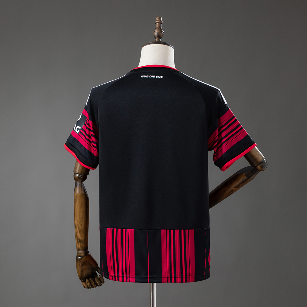 Frankfurt 26/27 Home Jersey S-4XL Foto 2