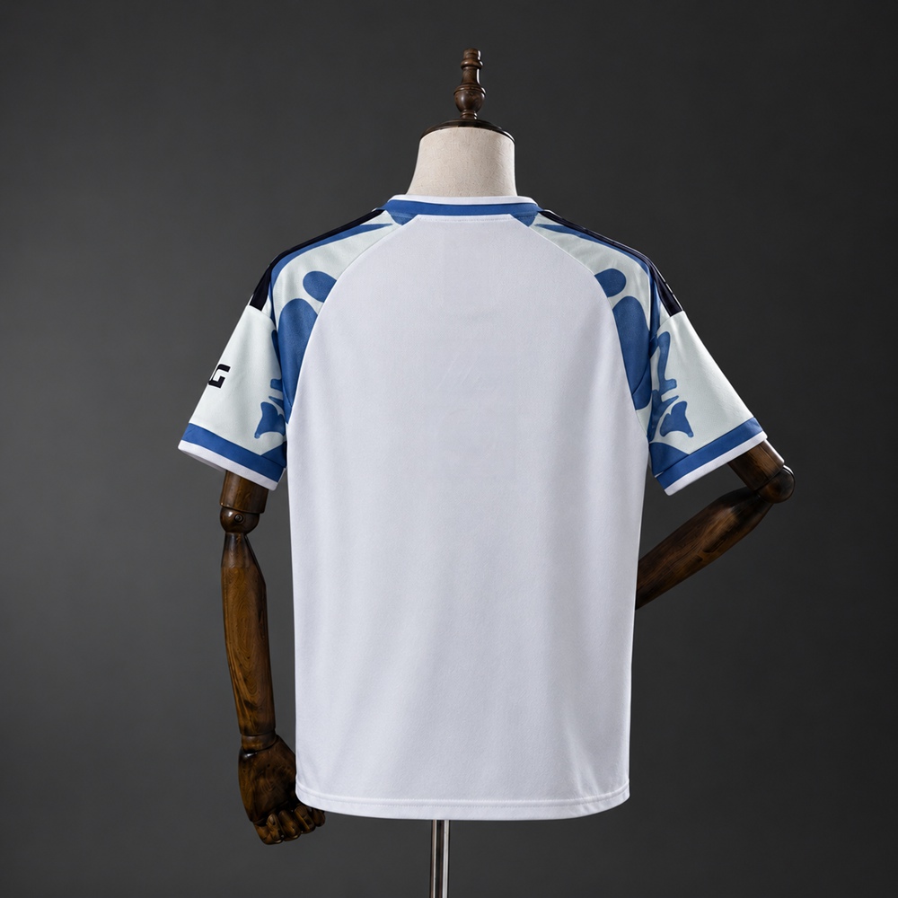 Frankfurt 26/27 Third away Jersey Foto 2