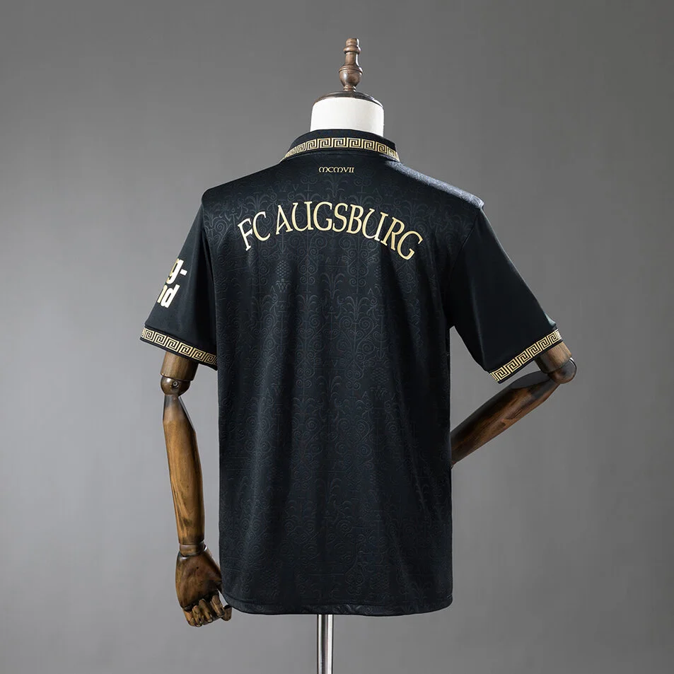 Augsburg 25/26 Third Jersey Foto 2