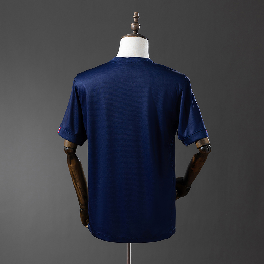 PSG 25/26 home Jersey Foto 2