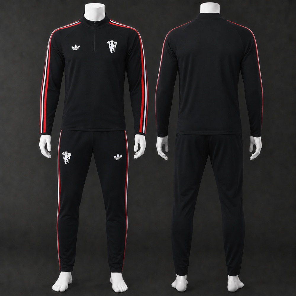 Manchester United 26/27 Black Retro Half Zip Tracksuit