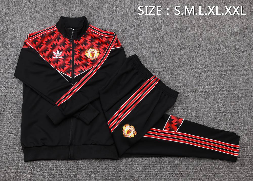 Manchester United 25/26 Black Red Jacket Kit Foto 2