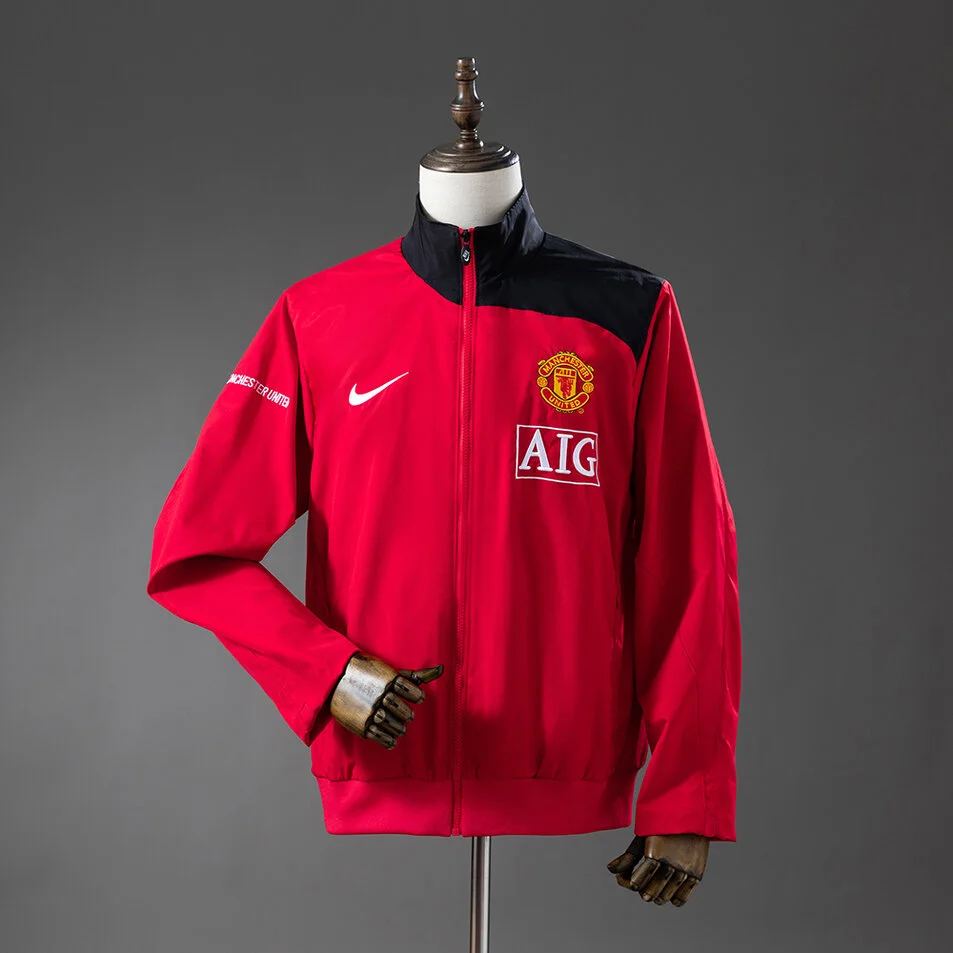 Manchester United 07/08 Retro Windbreaker Red