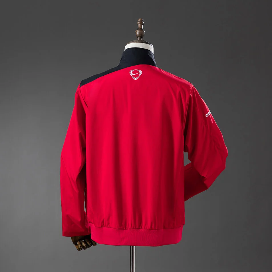 Manchester United 07/08 Retro Windbreaker Red Foto 2