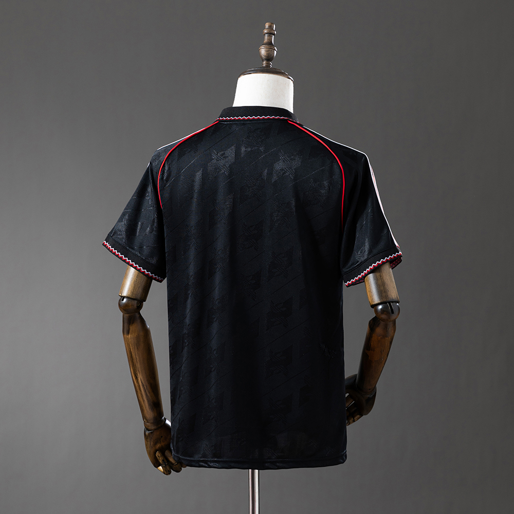 Manchester United LFSTLR 3-stripes Black Shirt Foto 2