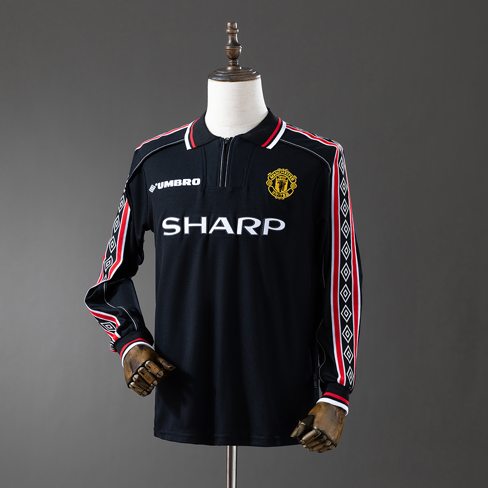 Manchester United 98/99 Black Long Sleeve Retro Jersey