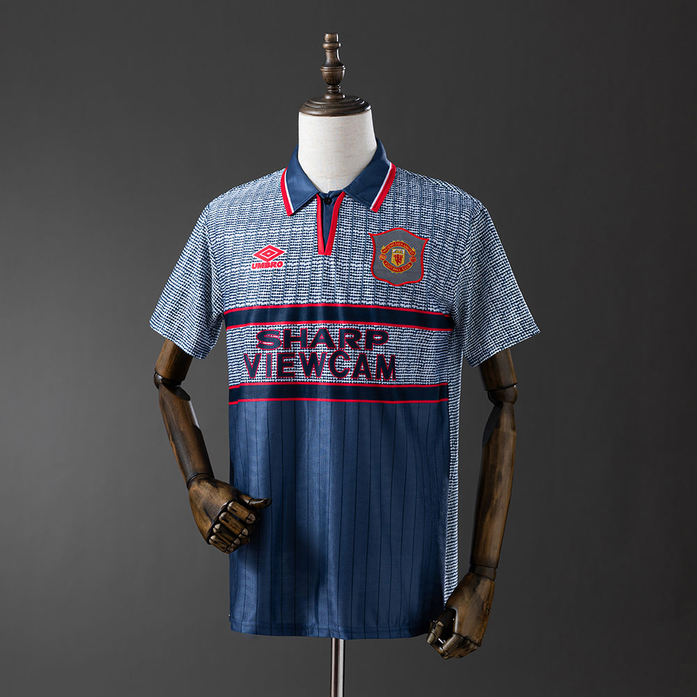 Manchester United 95/96 Away Retro Jersey