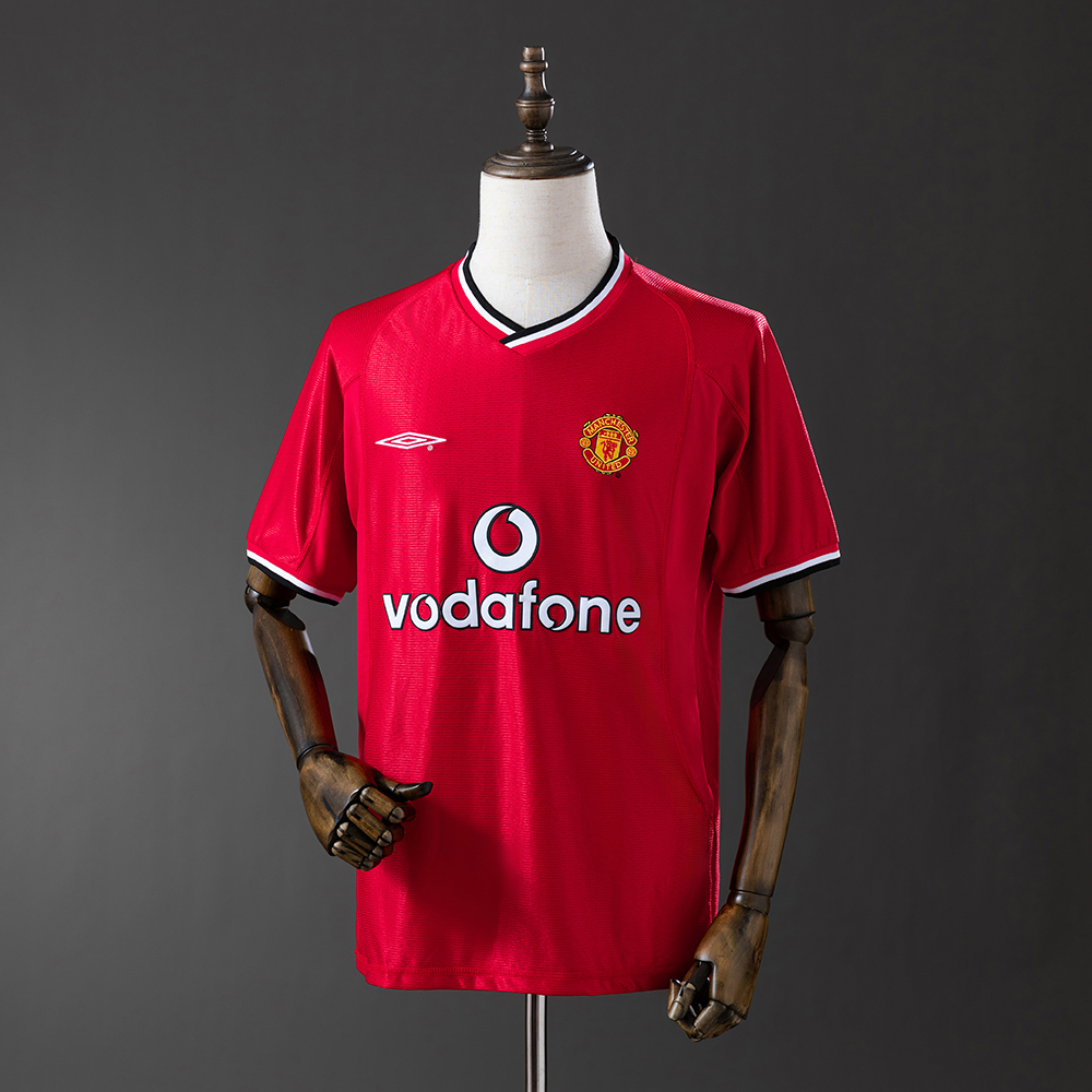Manchester United 00/02 Home Retro Jersey