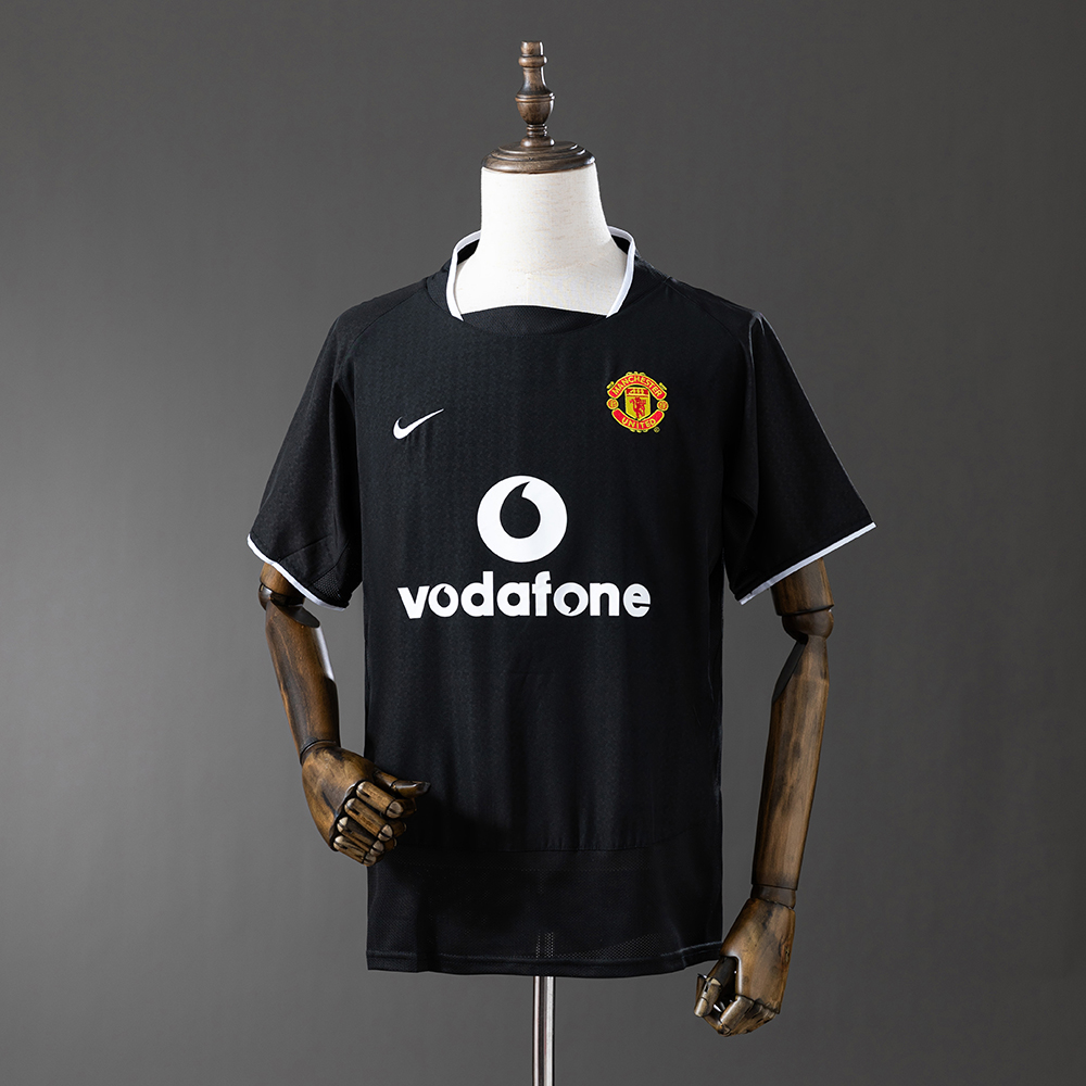 Manchester United 03/04 Away Retro Jersey