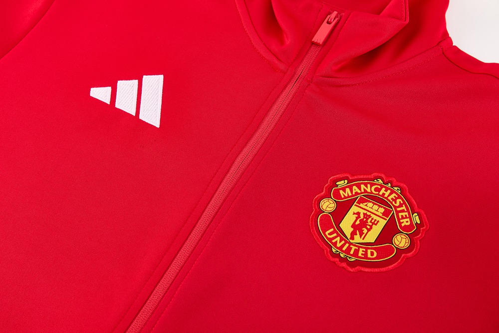 Manchester United 26/27 Navy Blue Red Jacket Kit Foto 2