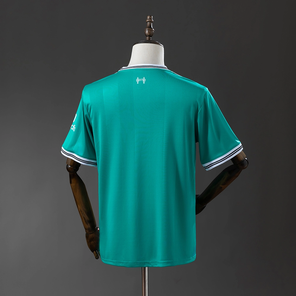 Liverpool 25/26 Third Away Jersey Foto 2