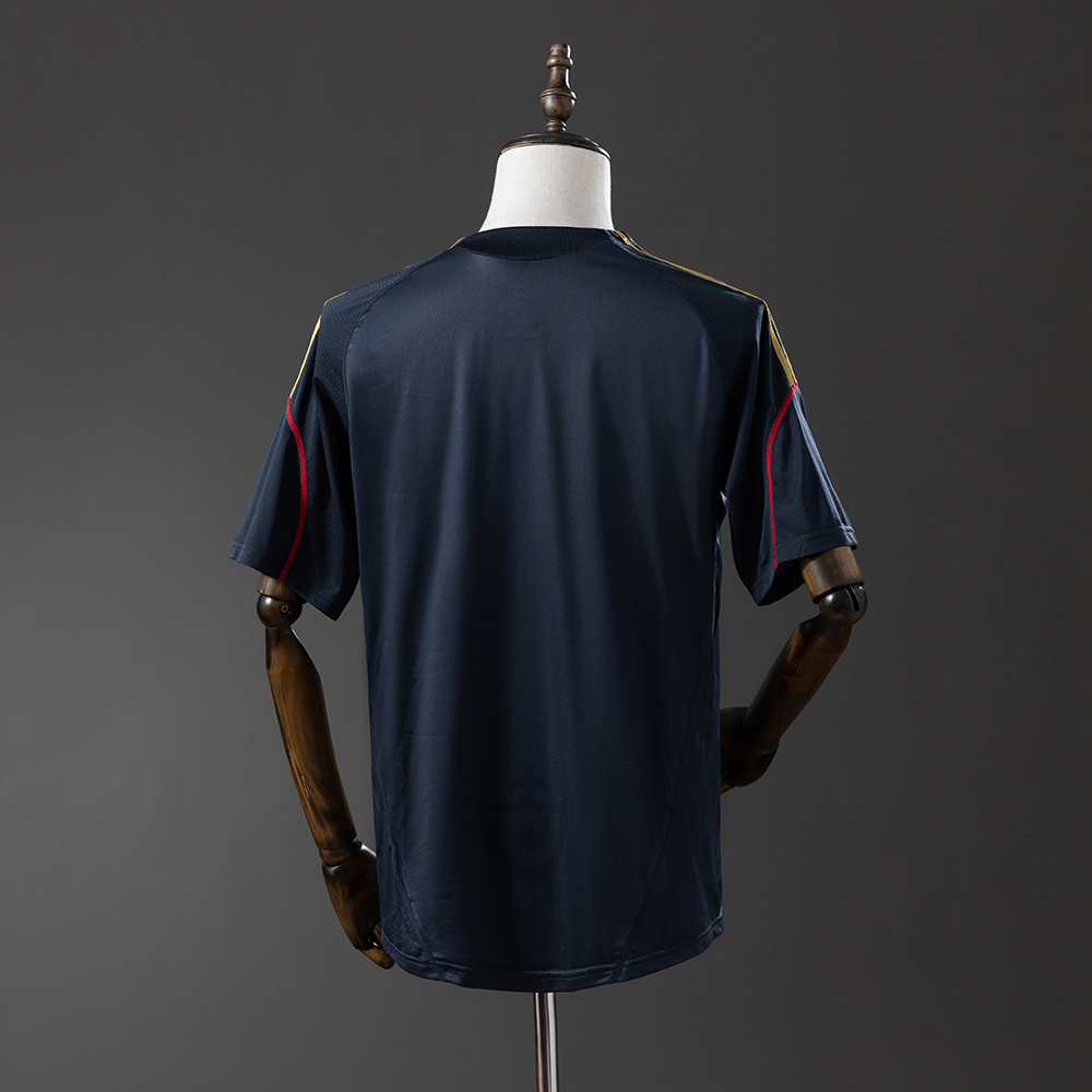 Liverpool 09/10 Away Retro Jersey Foto 2