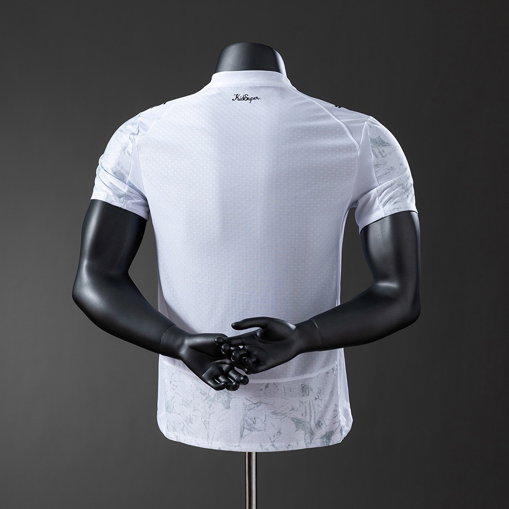 Manchester City 25/26 PUMA X KIDSUPER Player Version Jersey White Foto 2
