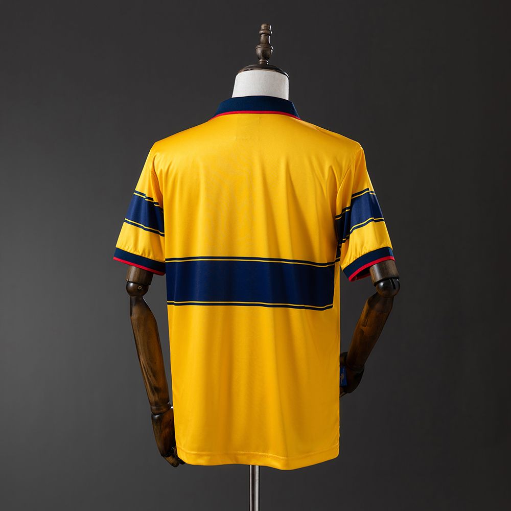 Arsenal 97/99 Away Retro Jersey Foto 2