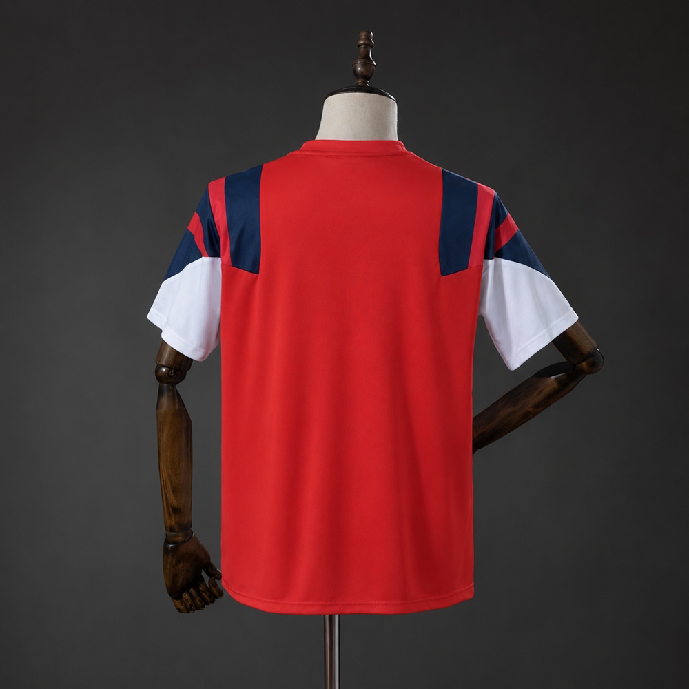 Arsenal 26/27 EQT Red Retro Jersey Foto 2