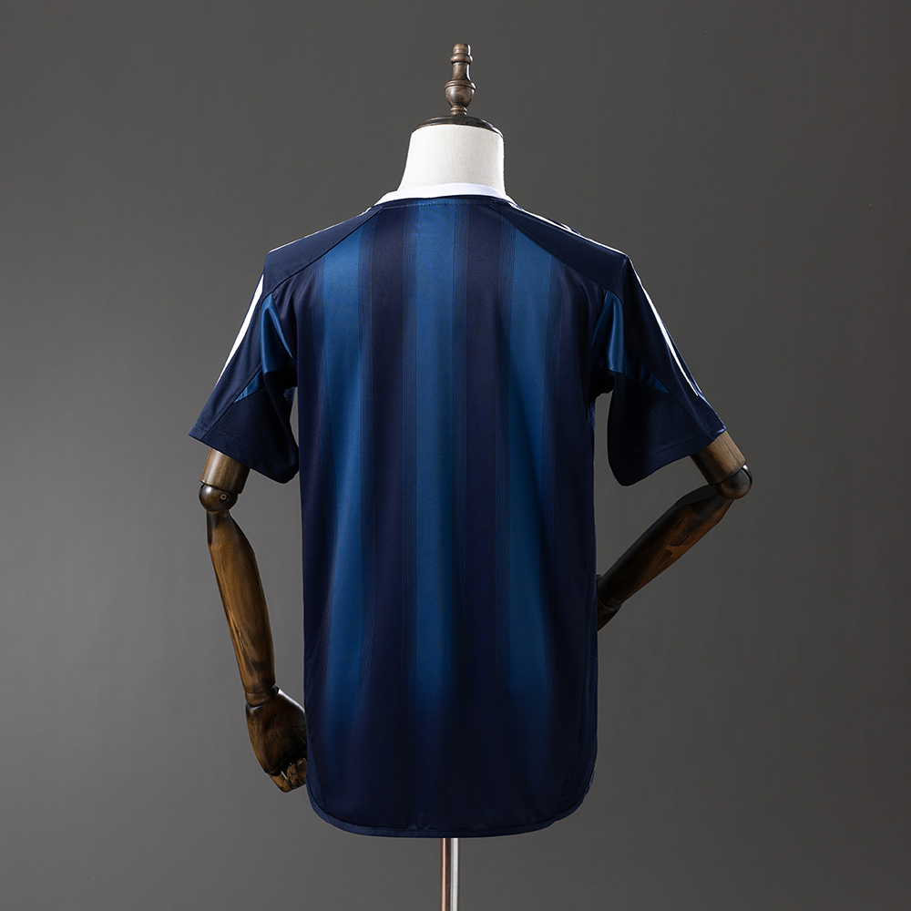 Newcastle United 04/05 Away Retro Jersey Foto 2