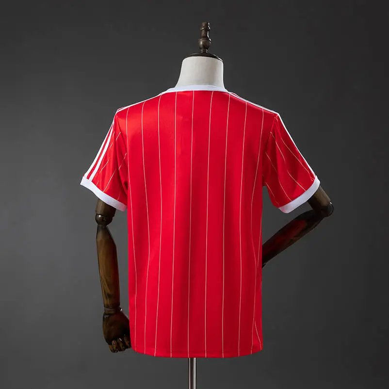 Nottingham Forest 82/84 Away Retro Jersey Foto 2