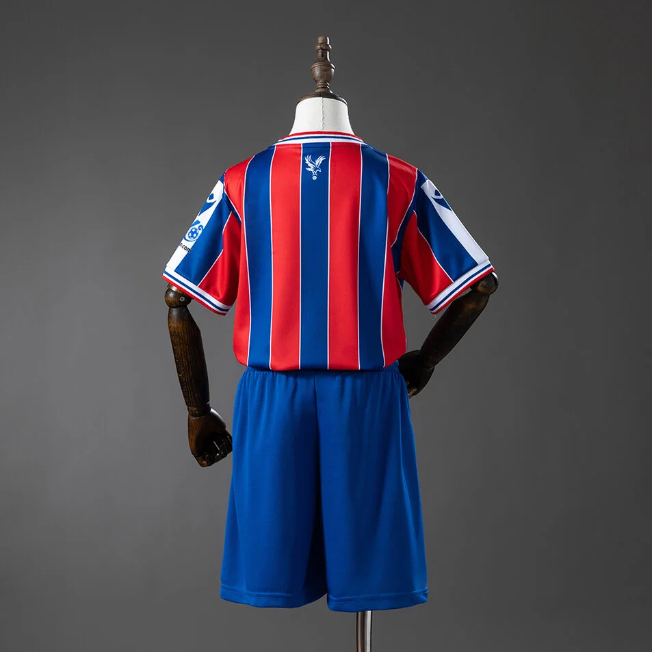 Crystal Palace 25/26 Home Kids Kit Jersey Foto 2