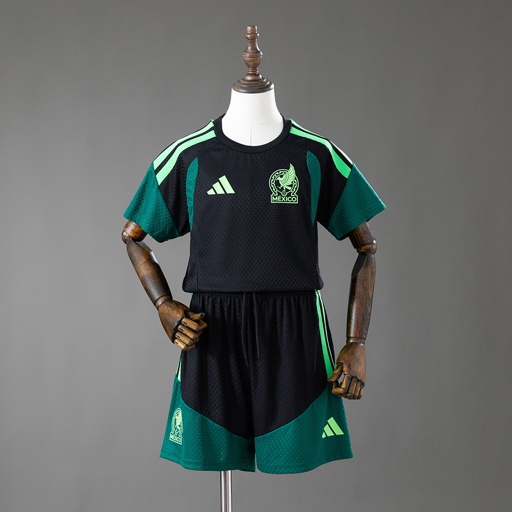 Mexico 2026 Player Version Training Kids Kit Jersey - Black Size