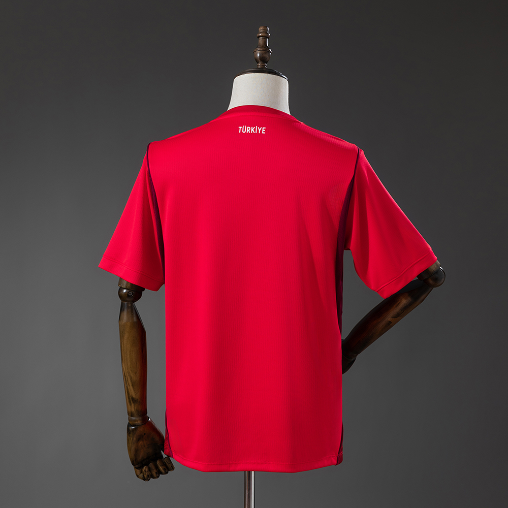 Turkiye 2026 Home Jersey Foto 2