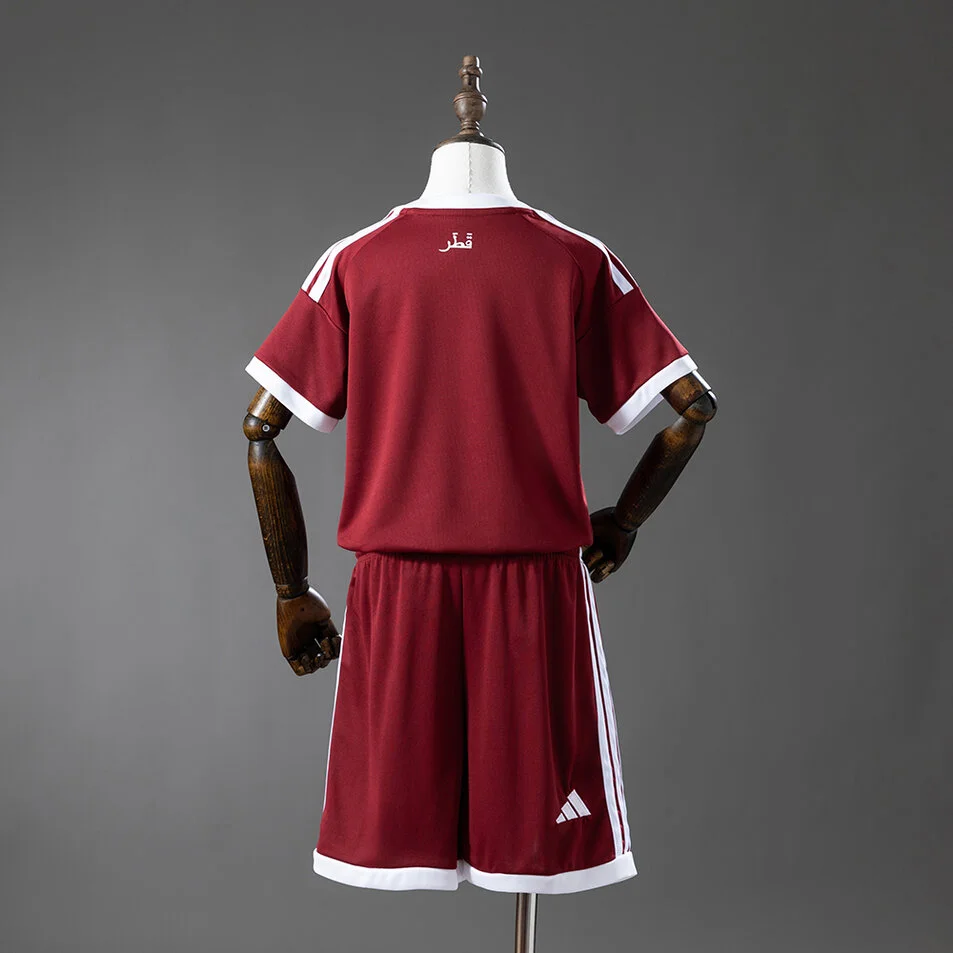 Qatar 2026 Home Kids kit Jersey Foto 2