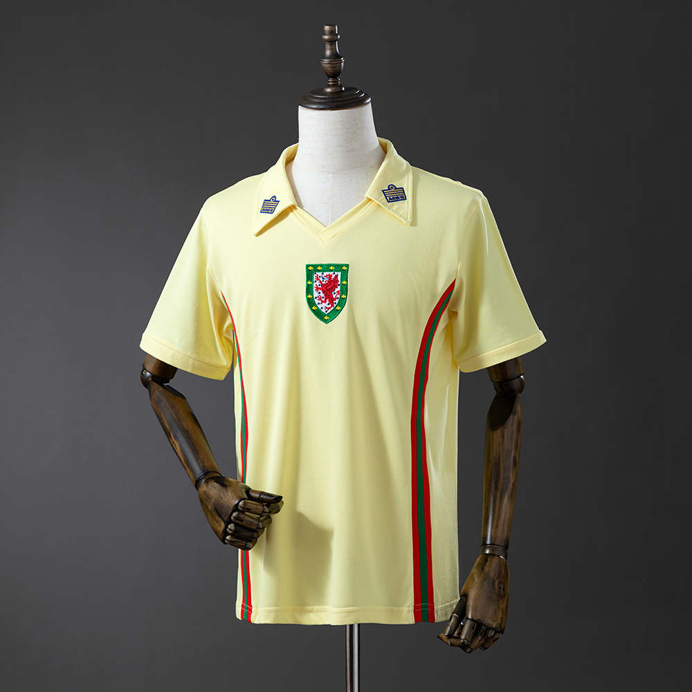 Wales 76/79 Away Retro Jersey