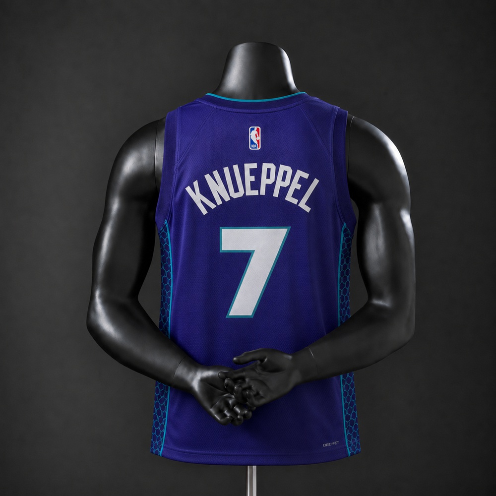 Charlotte Hornets Statement Edition Kon Knueppel #7 NBA Jersey Silk Version Foto 2