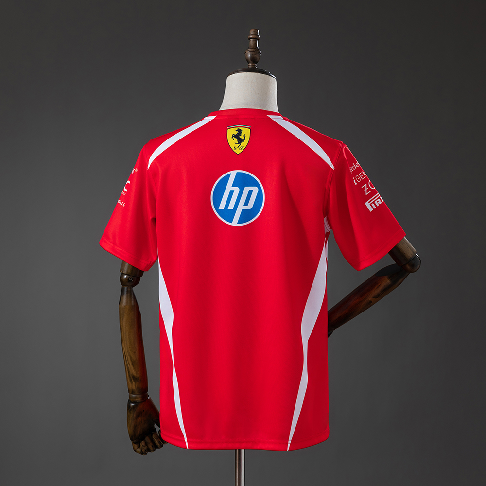 Scuderia Ferrari 2026 F1 Reissue T-shirt Foto 2